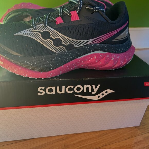 NWT Saucony Women's Endorphin Speed 4 Size 8.0 - Picture 4 of 4